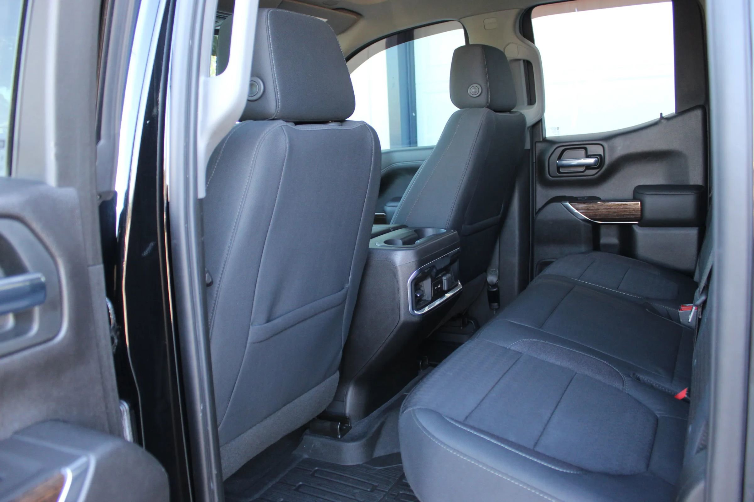 Used 2019 GMC Sierra 1500 Elevation w/ Elevation Value Package image 19