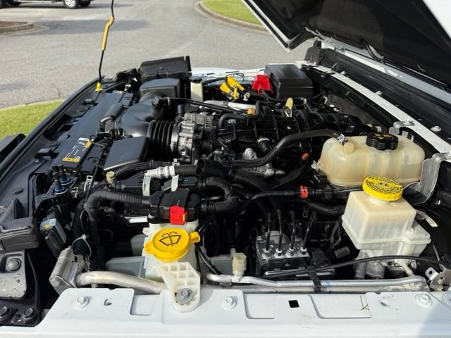 Used 2023 Jeep Gladiator Mojave w/ Cold Weather Group AWD/4WD image 32