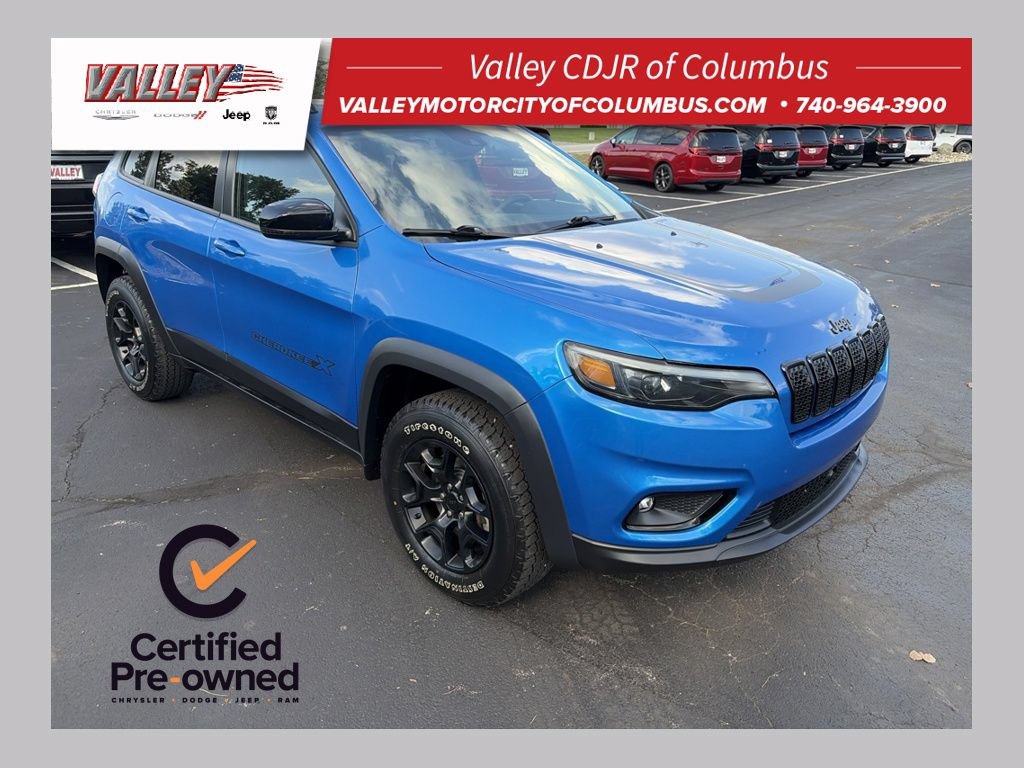 Certified 2022 Jeep Cherokee Latitude w/ Sun & Sound Group AWD/4WD video 1