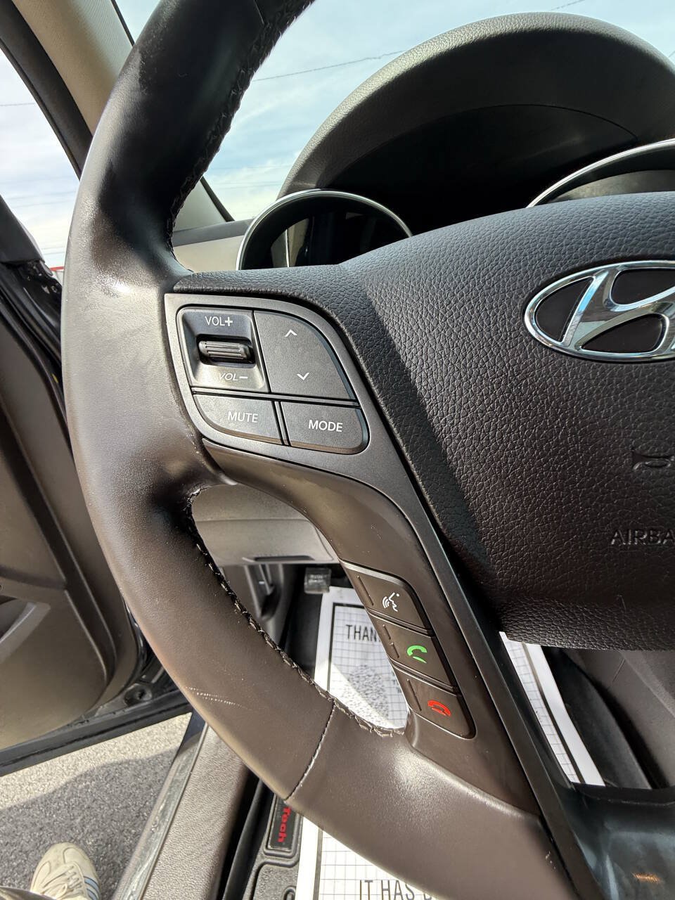 Used 2018 Hyundai Santa Fe Sport w/ Cargo Package FWD image 17