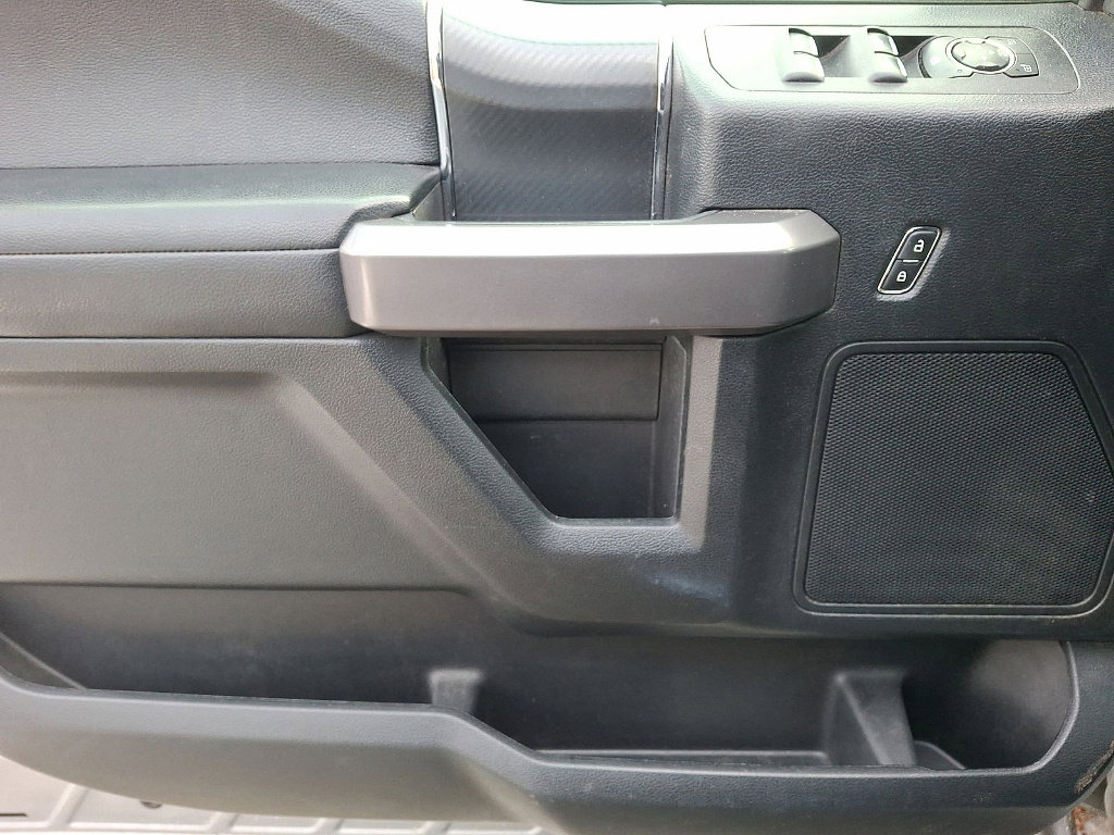 Certified 2020 Ford F150 XLT w/ Equipment Group 302A Luxury image 10