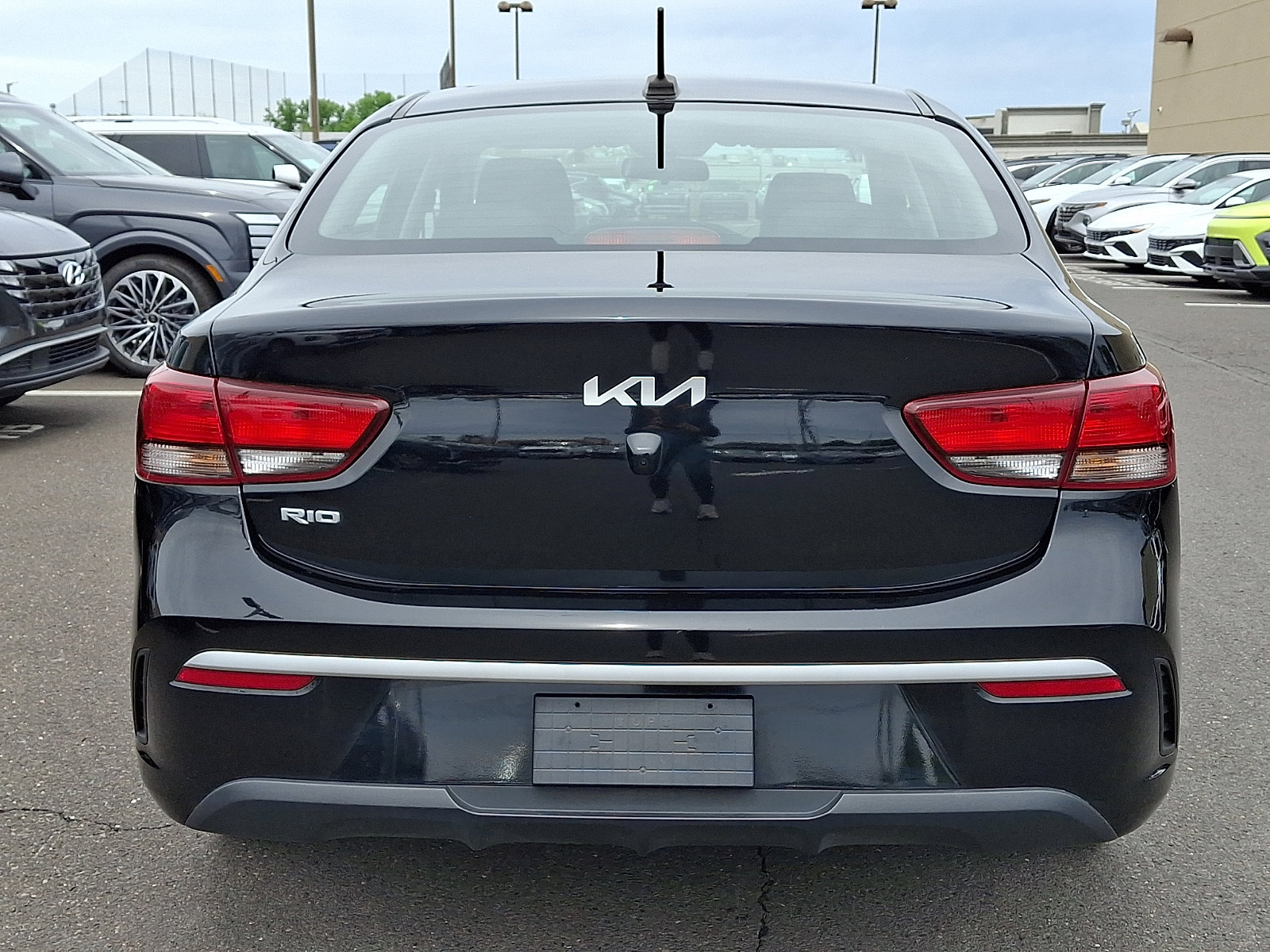 Used 2022 Kia Rio LX FWD image 5