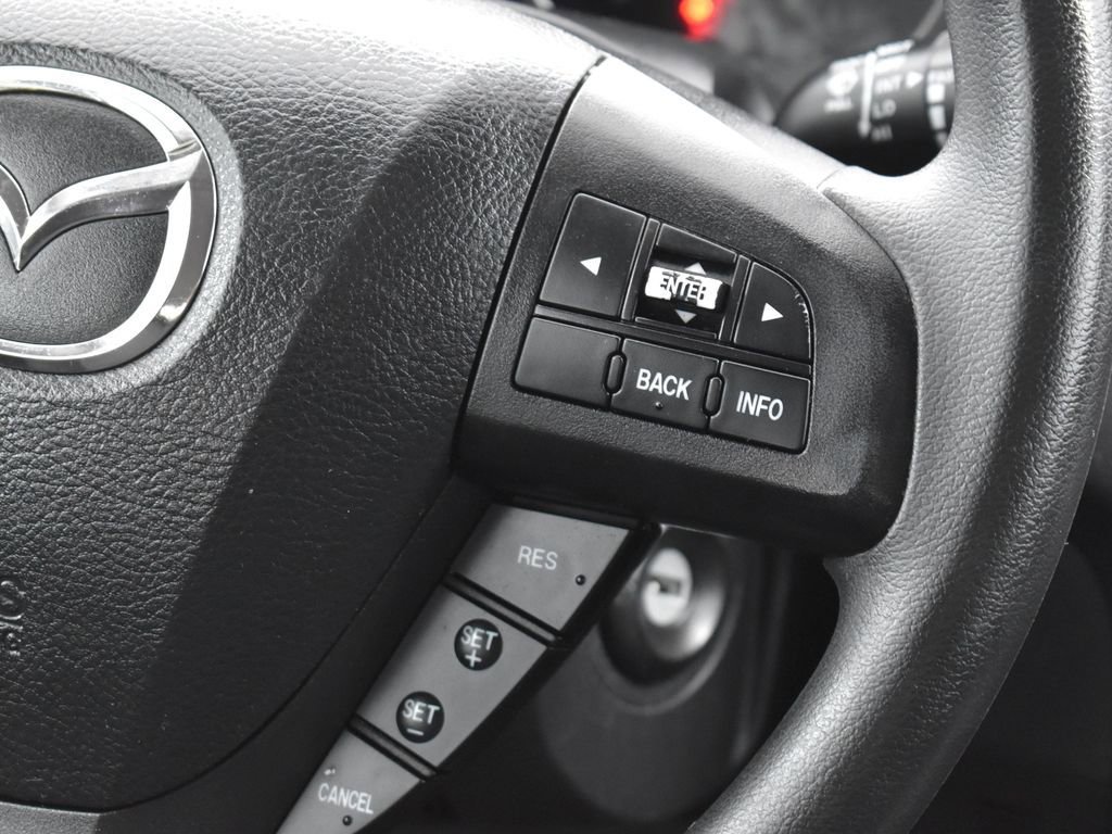 Used 2013 MAZDA MAZDA3 i Sport image 18