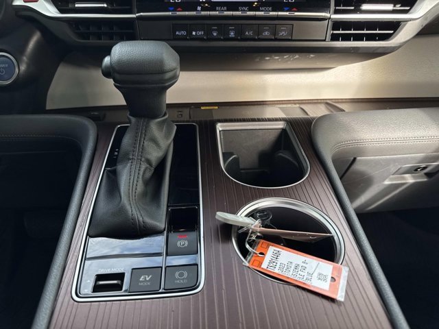 Certified 2023 Toyota Sienna LE w/ LE Plus Package image 26