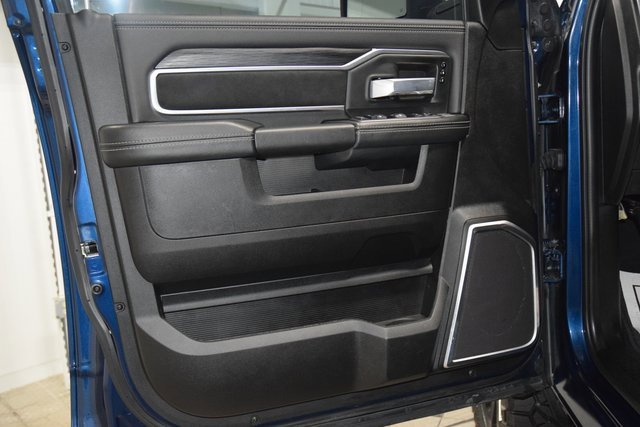 Used 2024 RAM 2500 Laramie w/ Night Edition image 45