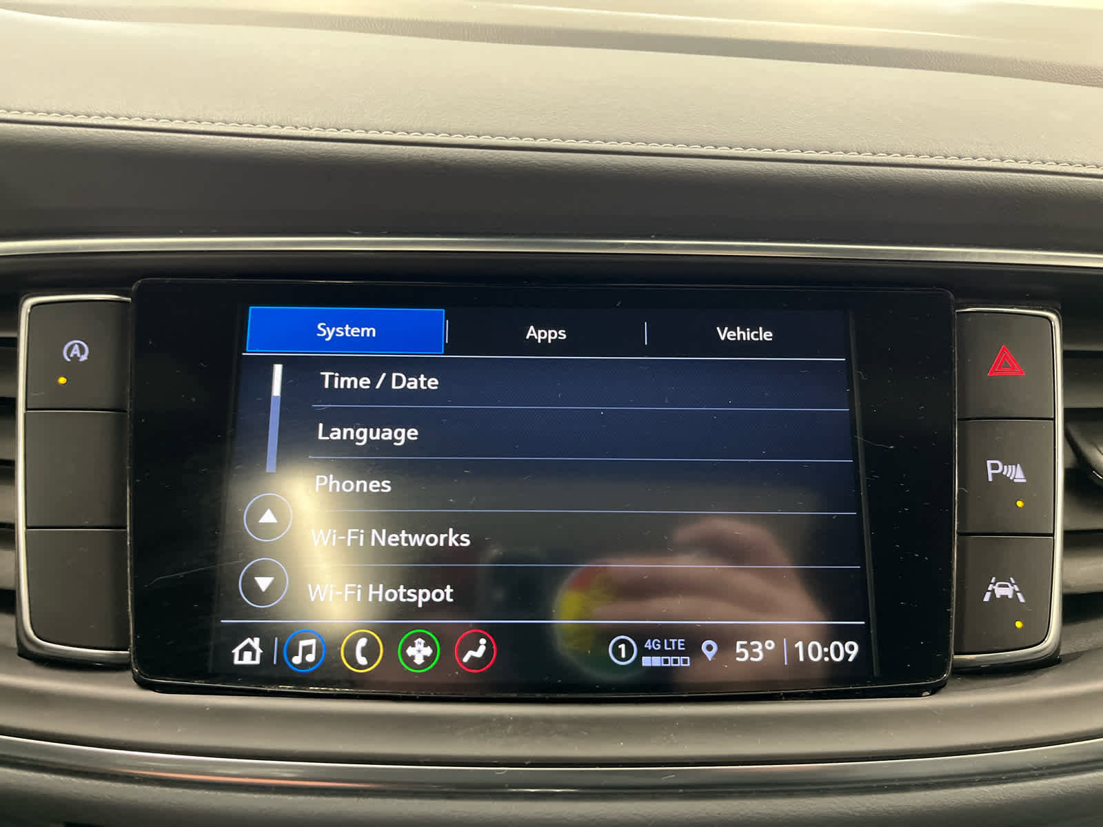 Used 2023 Buick Enclave Essence w/ Experience Buick Package image 35