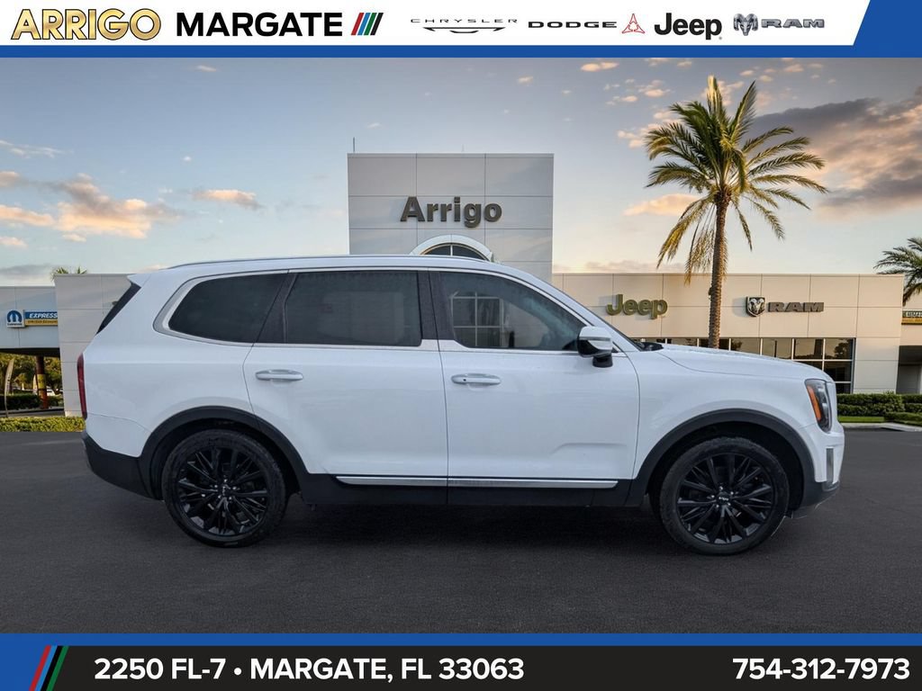 Used 2022 Kia Telluride SX w/ Towing Package FWD image 8
