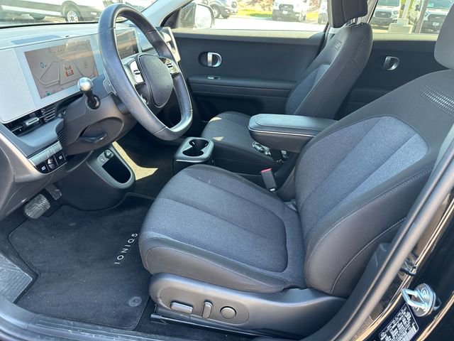 Used 2023 Hyundai Ioniq 5 SE w/ Cargo Package image 16