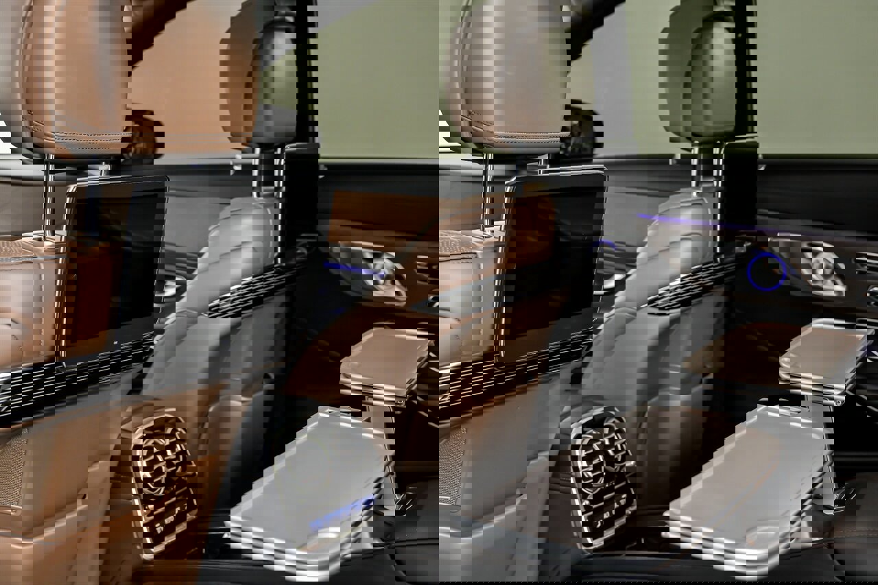 Used 2019 Mercedes-Benz Maybach S 650 image 27