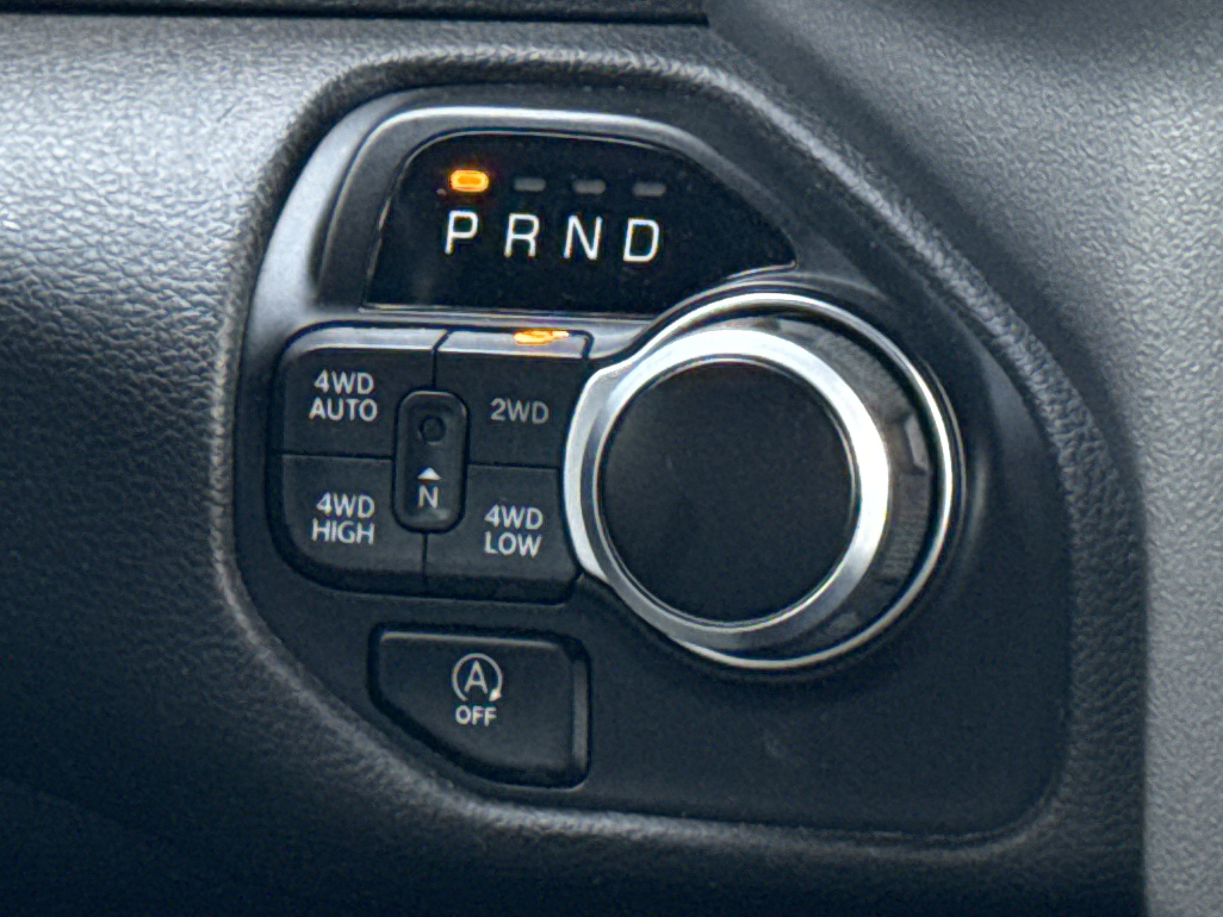 Used 2022 RAM 1500 Big Horn AWD/4WD image 25