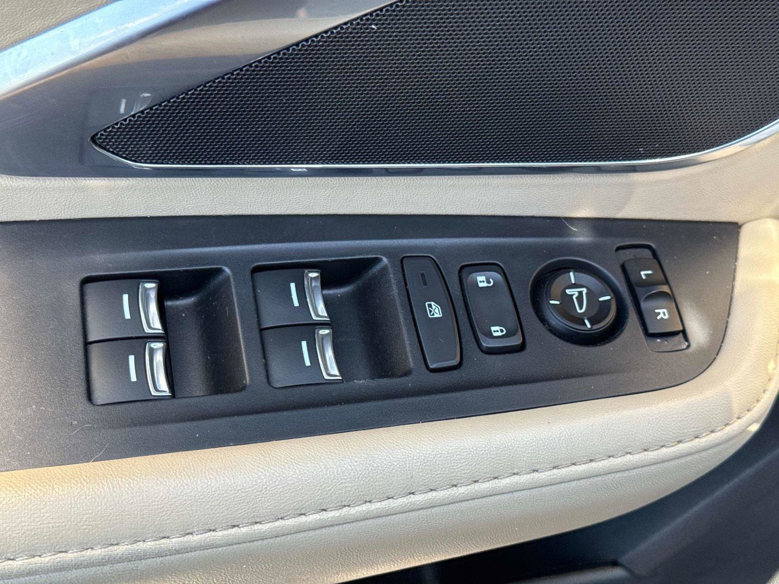 Used 2019 Acura RDX FWD image 19