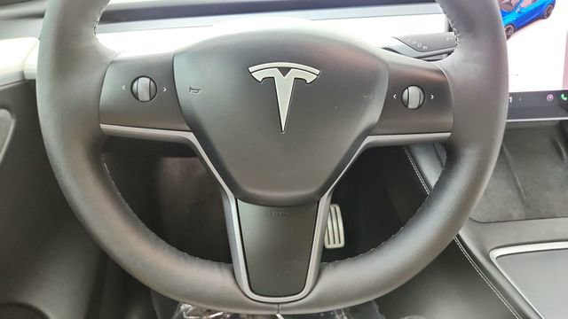 Used 2024 Tesla Model Y Performance AWD/4WD image 42