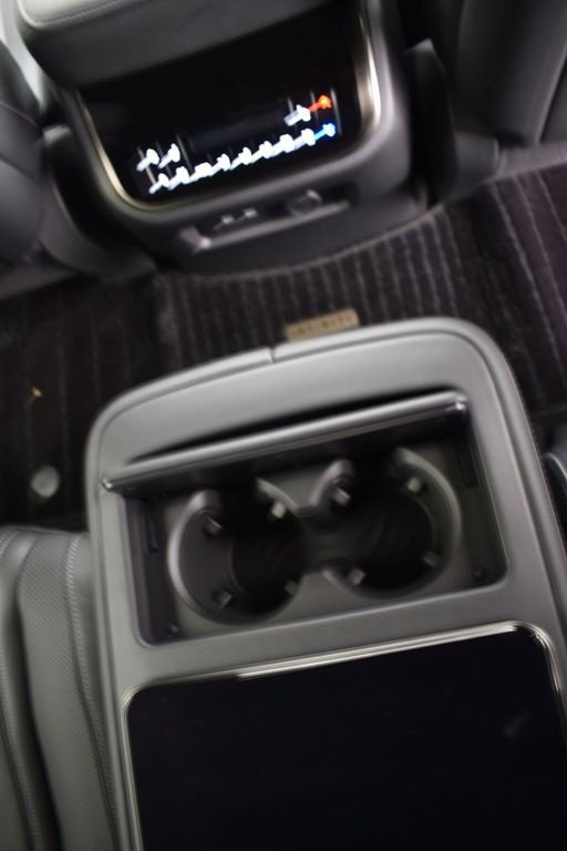 New 2026 INFINITI QX80 Autograph w/ Premium Cargo Package image 19