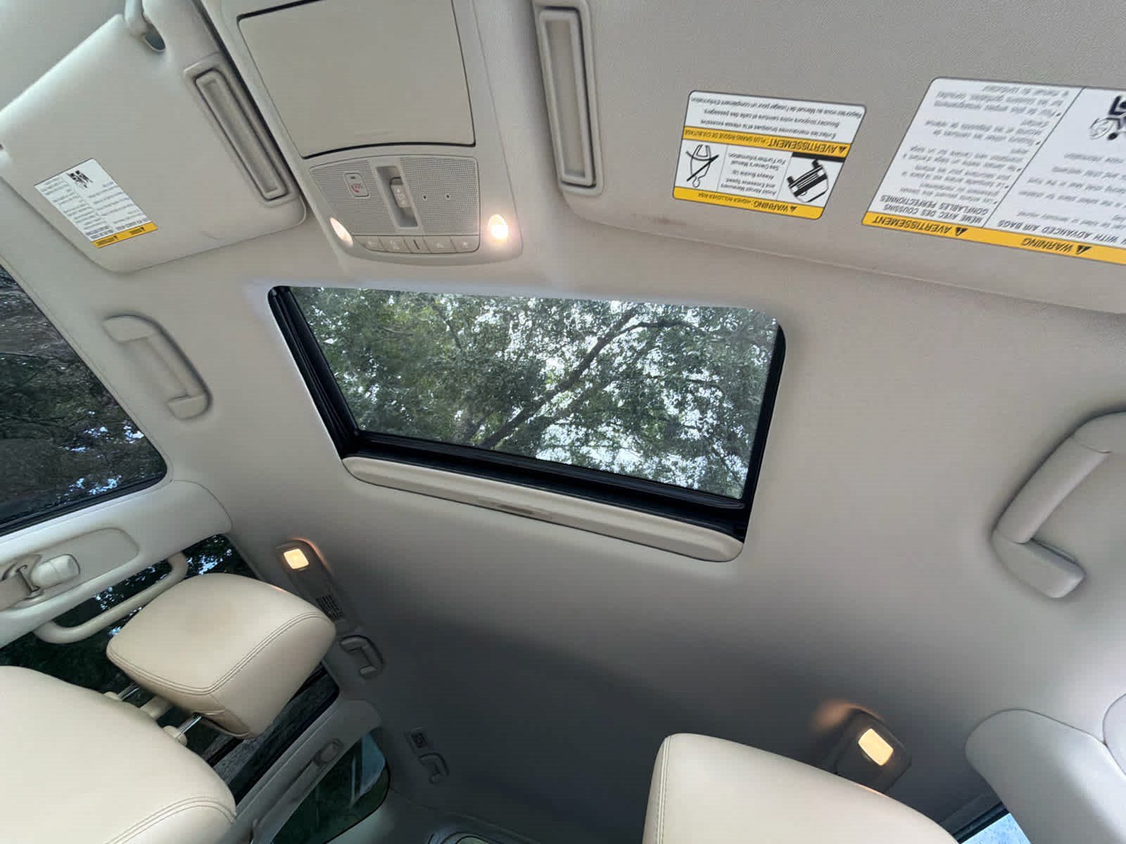 Used 2022 Nissan Armada Platinum w/ Captain's Chairs Package RWD image 66