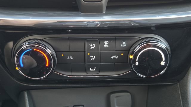 New 2026 Buick Encore GX Sport Touring image 31