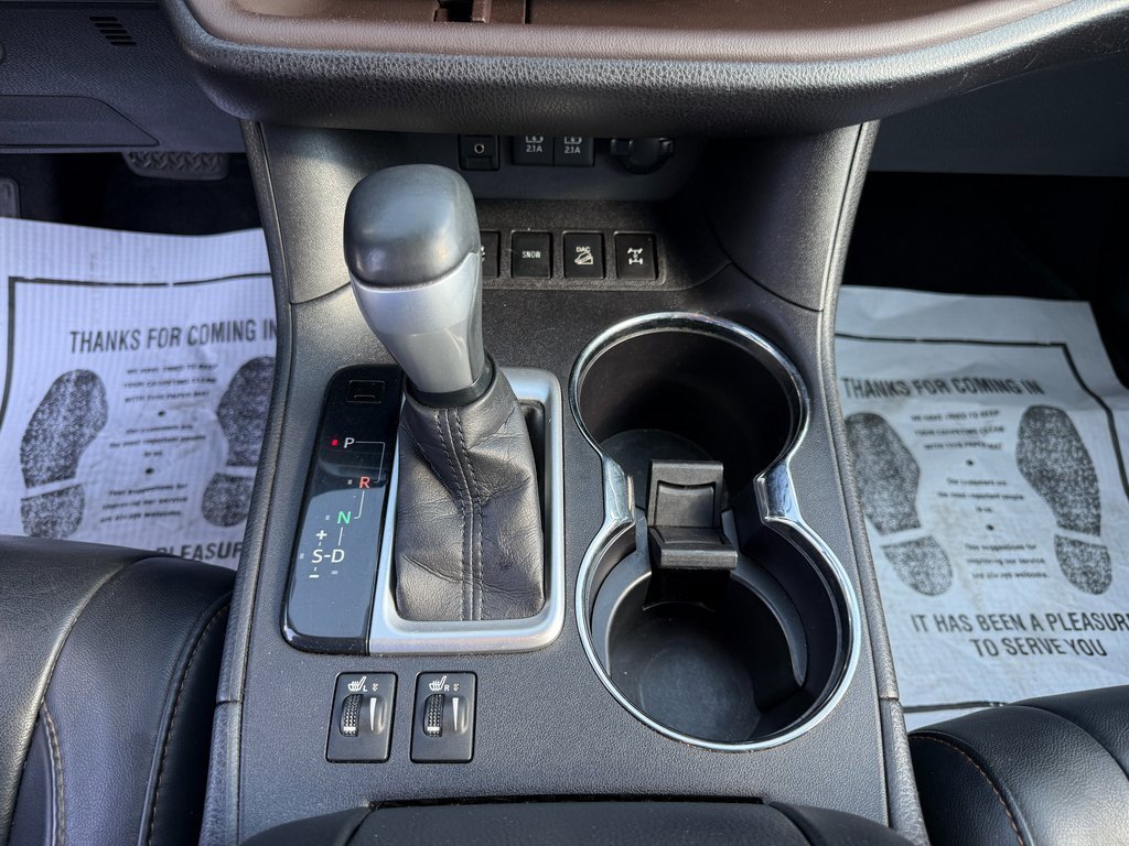 Used 2017 Toyota Highlander XLE image 26