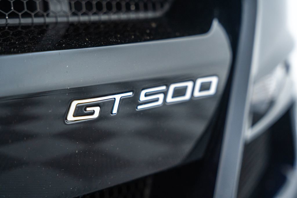 Used 2021 Ford Mustang Shelby GT500 w/ Carbon Fiber Track Pack RWD image 16