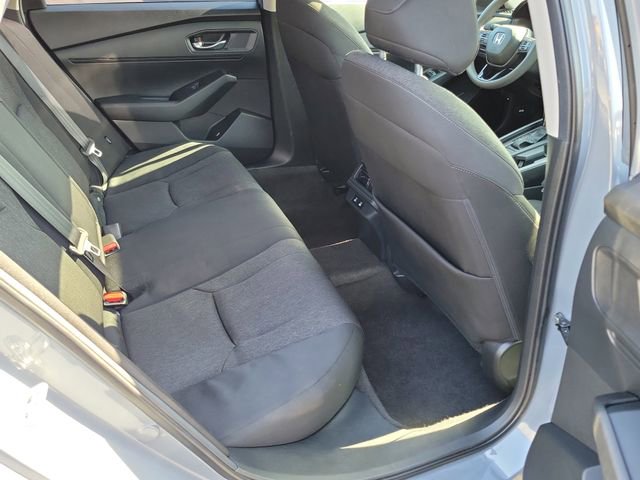 Used 2025 Honda Accord SE image 19