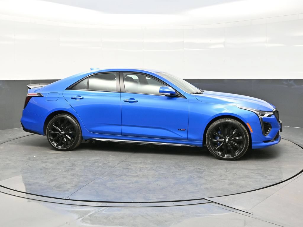 New 2025 Cadillac CT4 V w/ LPO, ONYX Package AWD/4WD image 8