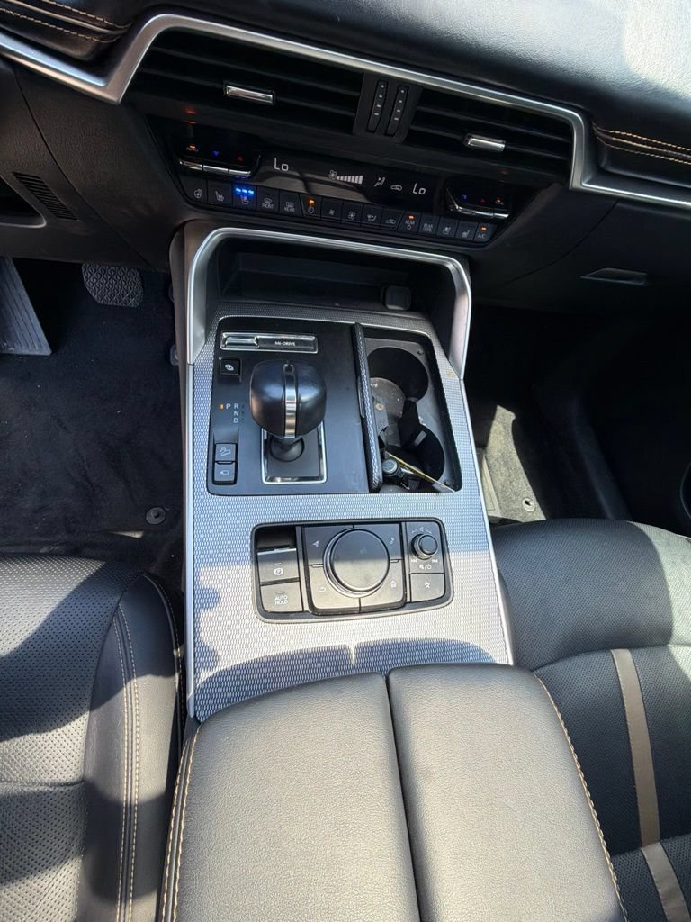Used 2024 MAZDA CX-90 Plug-In Hybrid w/ Premium Plus AWD/4WD image 19