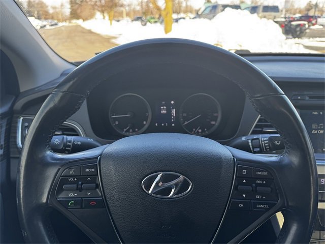 Used 2016 Hyundai Sonata Limited image 22