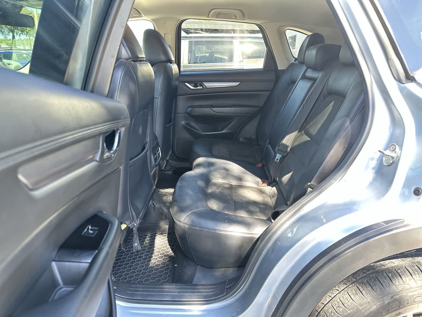 Used 2021 MAZDA CX-5 Touring FWD image 4