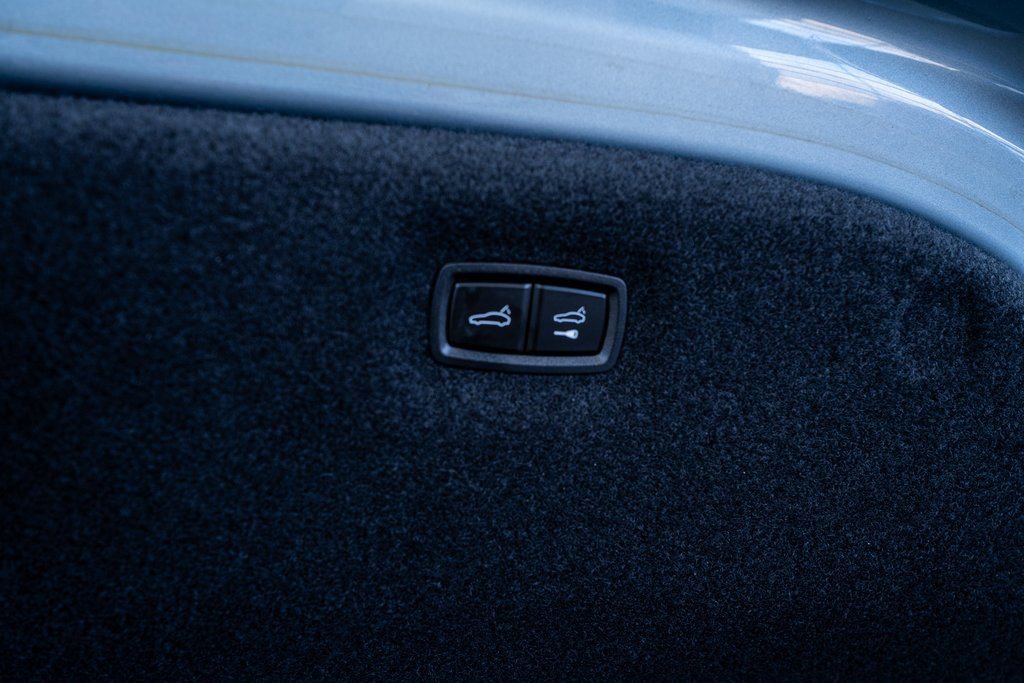Used 2024 Porsche Taycan image 55