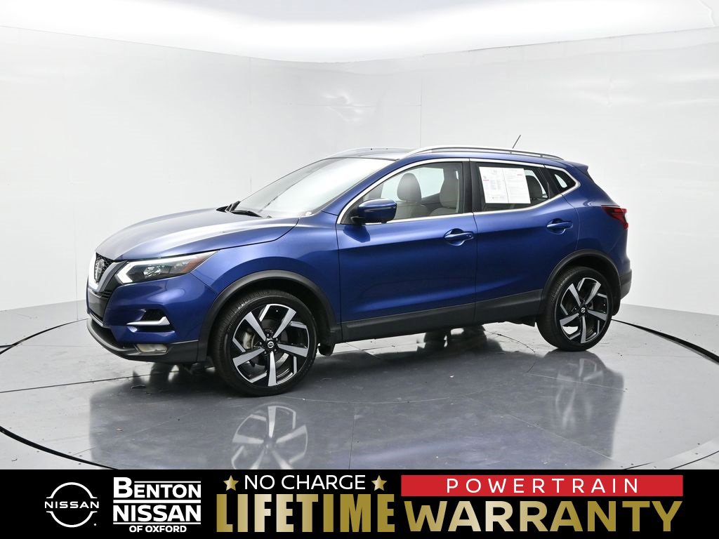 Used 2022 Nissan Rogue Sport SL w/ Premium Package image 1