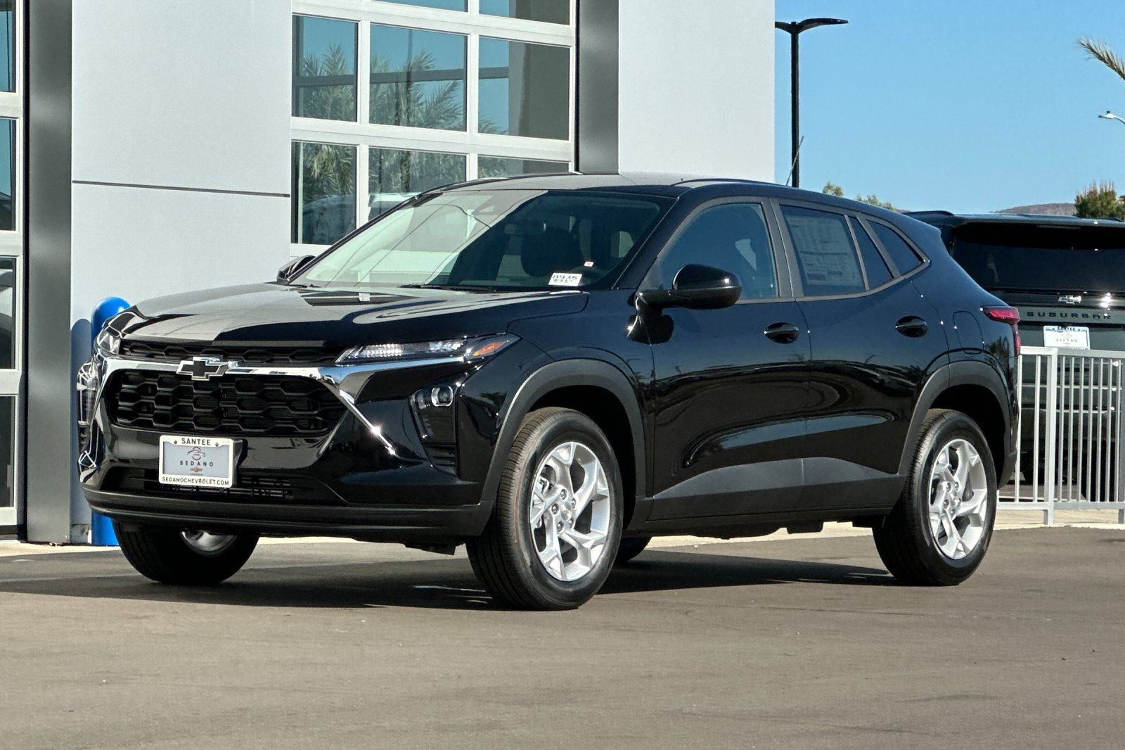 New 2026 Chevrolet Trax LS w/ LS Convenience Package FWD image 8
