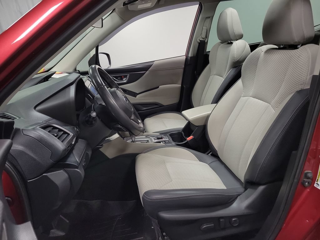 Used 2024 Subaru Forester Premium AWD/4WD image 13