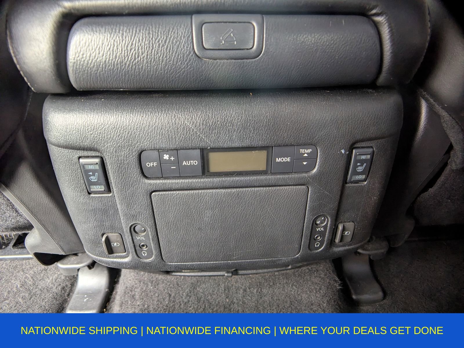 Used 2020 Nissan Armada Platinum w/ Cargo Package image 19