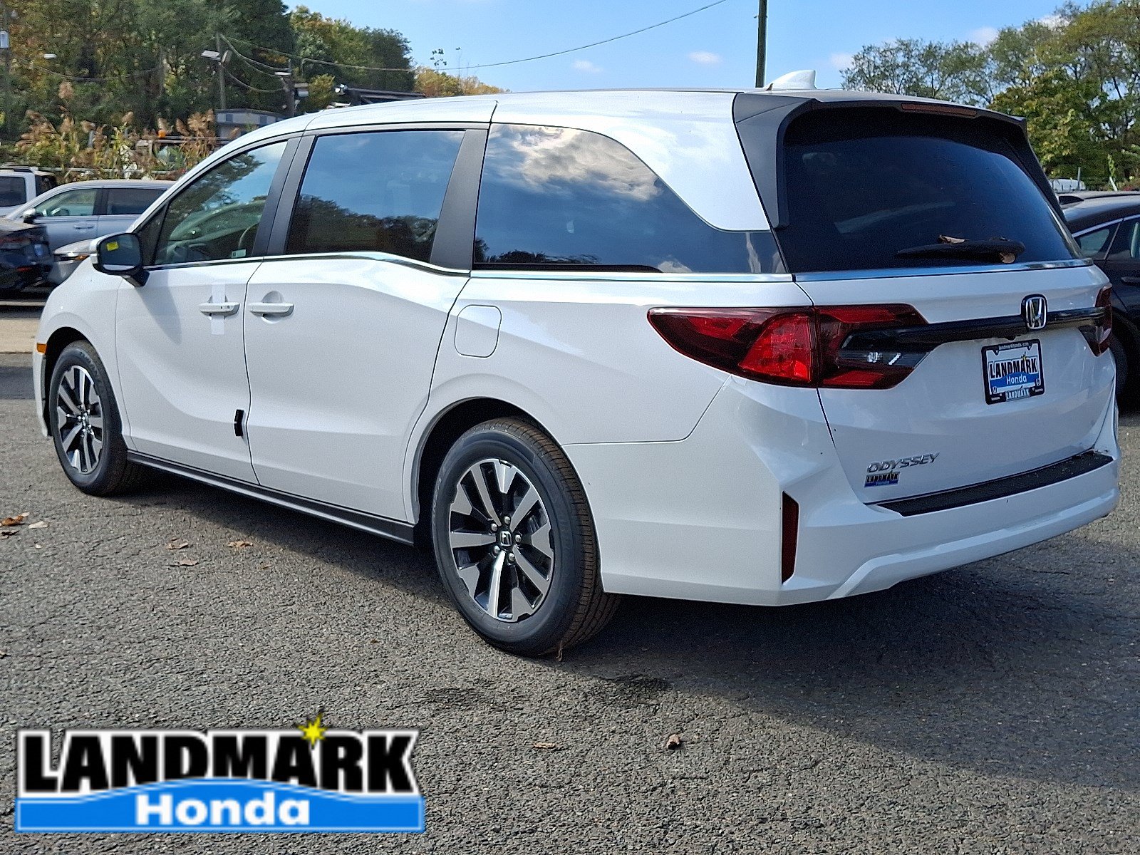 New 2027 Honda Odyssey EX-L image 4