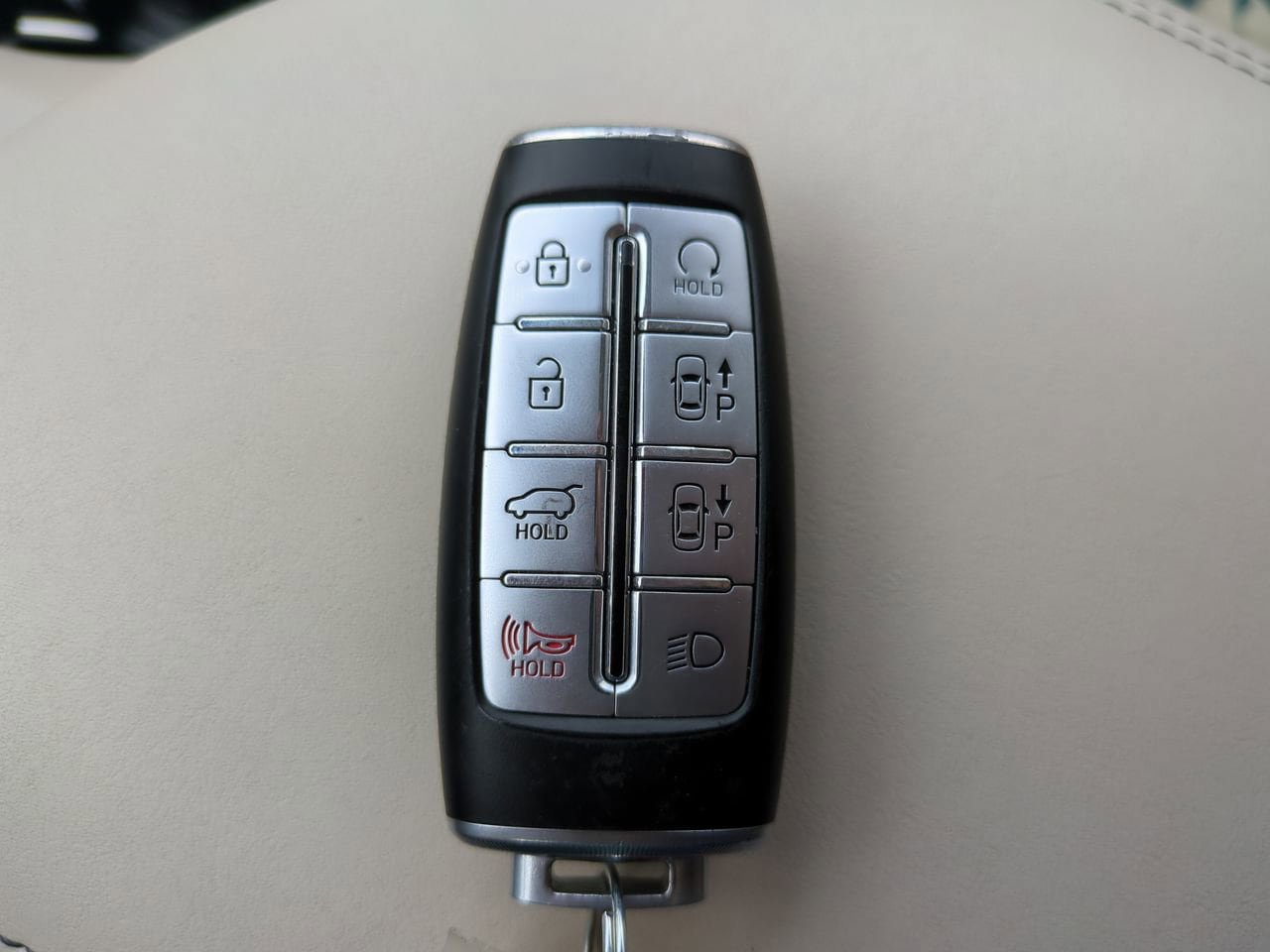 Used 2023 Genesis GV70 3.5T Sport w/ Sport Prestige Package AWD/4WD image 30