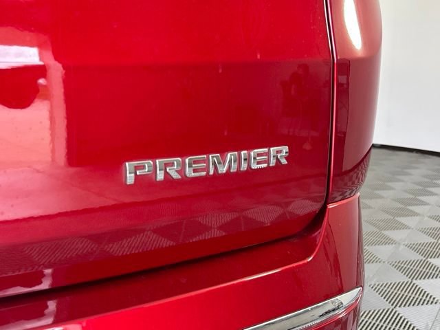 Used 2023 Chevrolet Traverse Premier w/ LPO, Floor Liner Package AWD/4WD image 46