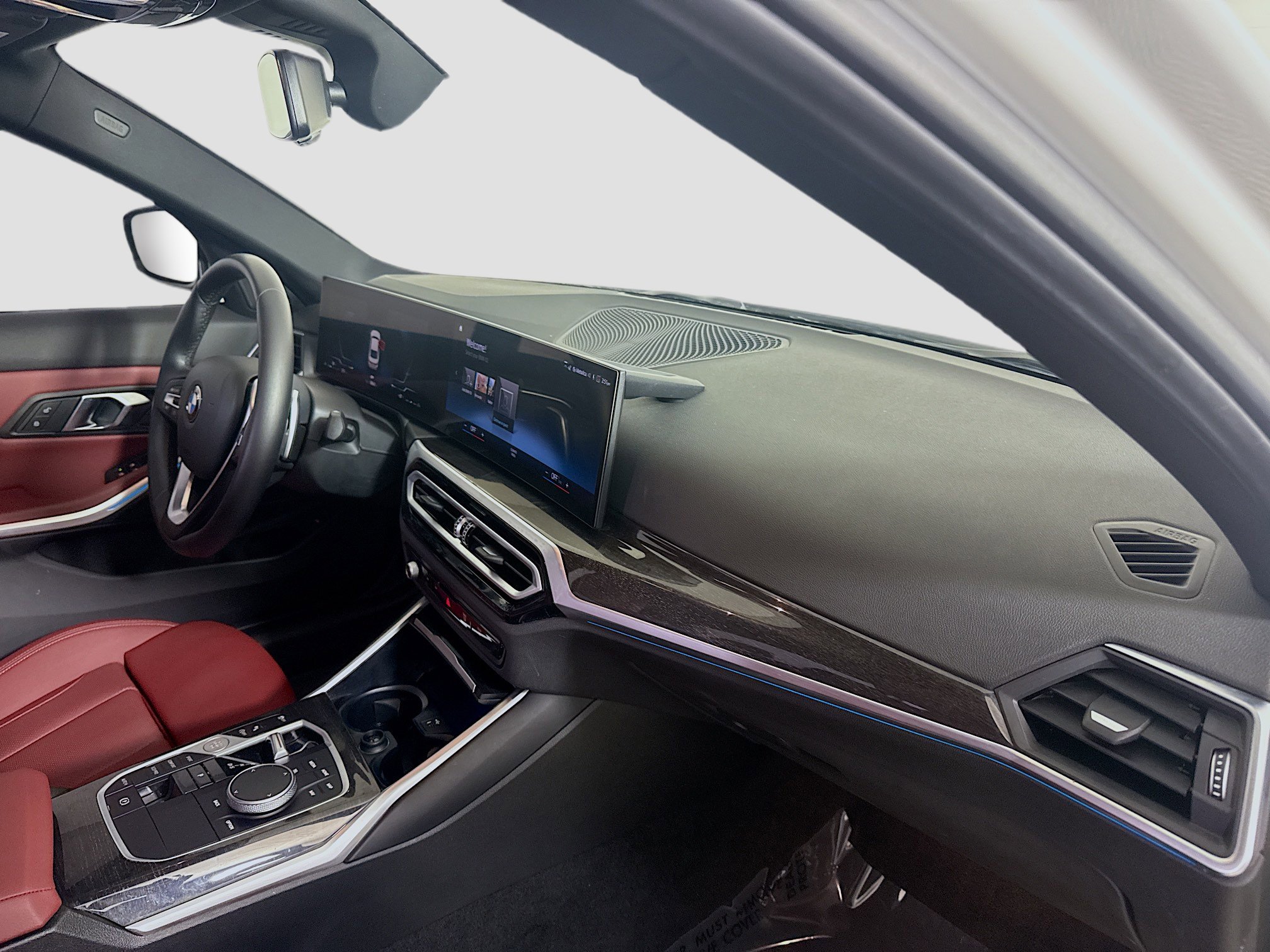 Used 2024 BMW 330i Sedan w/ Convenience Package image 30