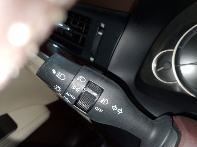 Used 2017 Lexus ES 350 w/ Luxury Package image 16