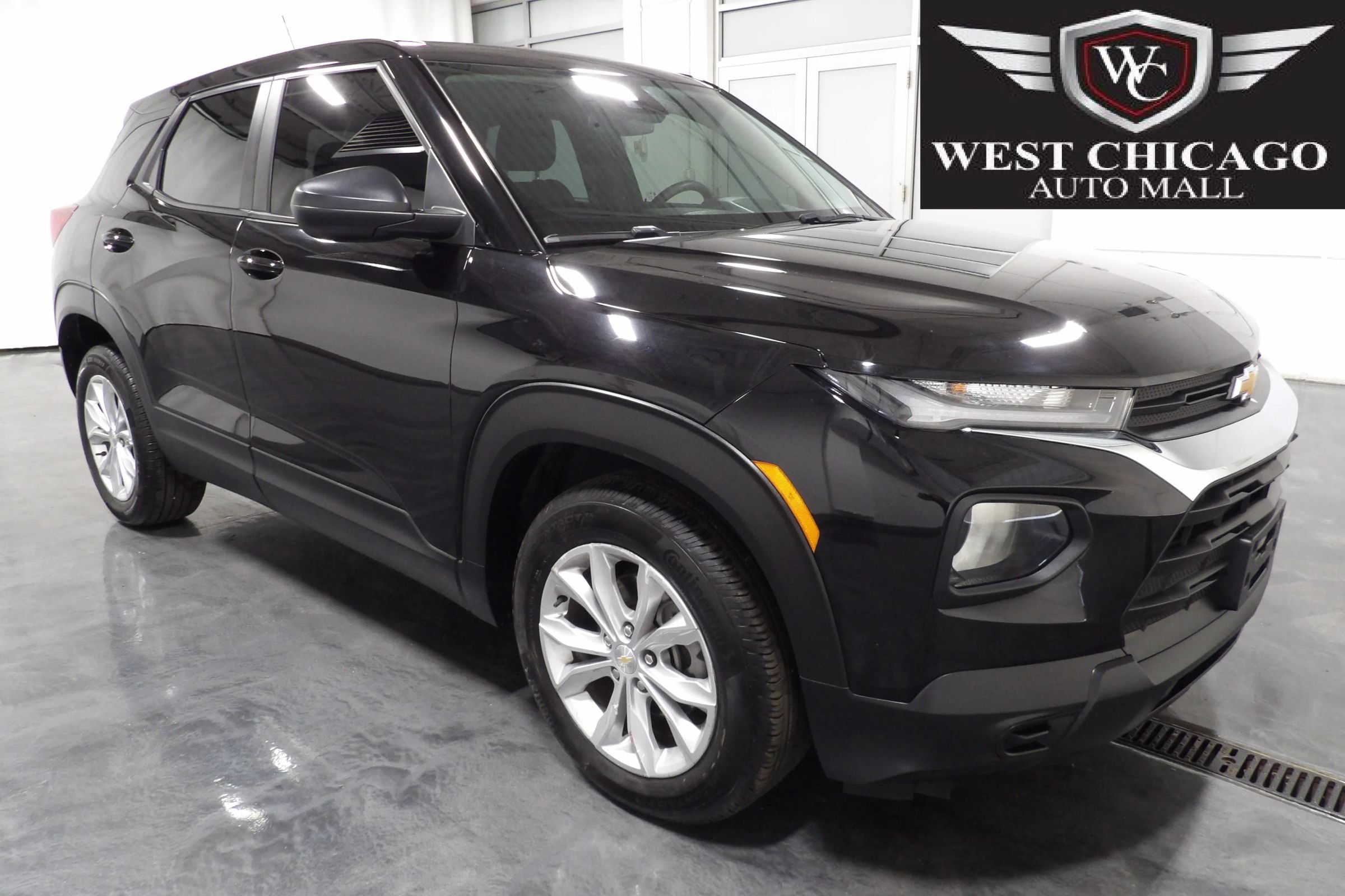 Used 2023 Chevrolet TrailBlazer LS FWD image 1