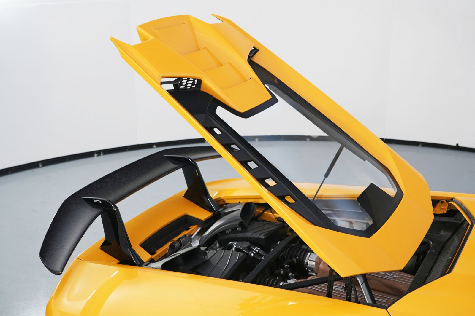 Used 2018 Lamborghini Huracan Performante image 62