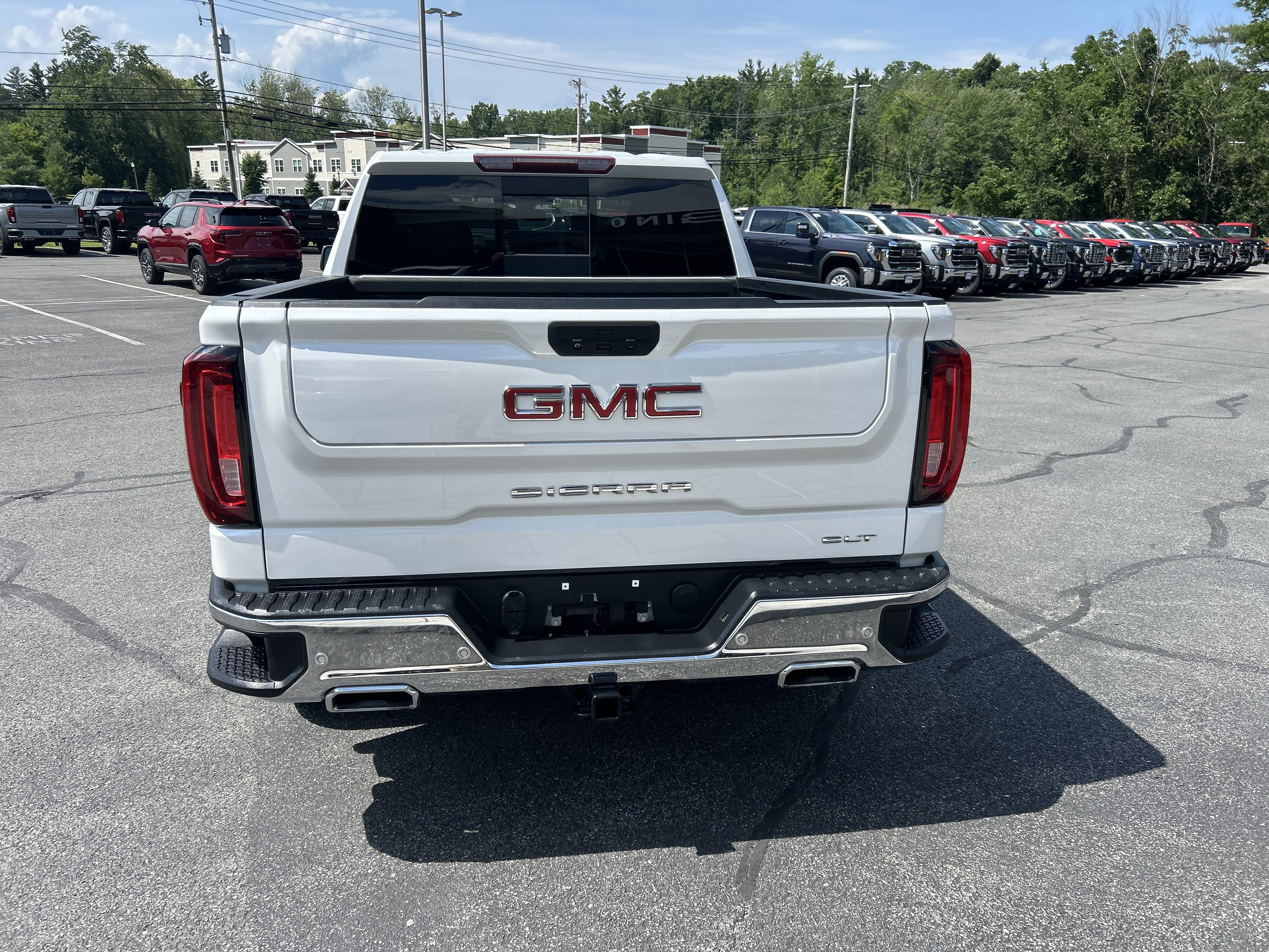 Used 2021 GMC Sierra 1500 SLT w/ SLT Premium Plus Package AWD/4WD image 9