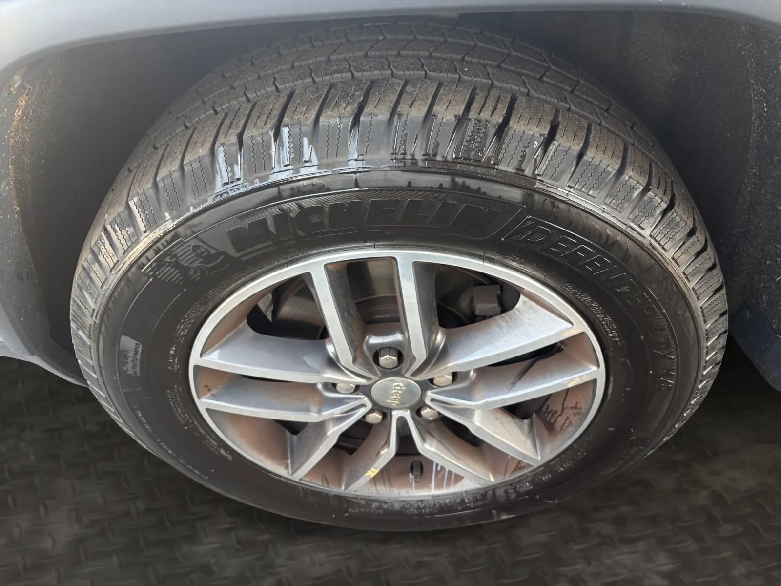 Used 2018 Jeep Grand Cherokee Limited AWD/4WD image 37