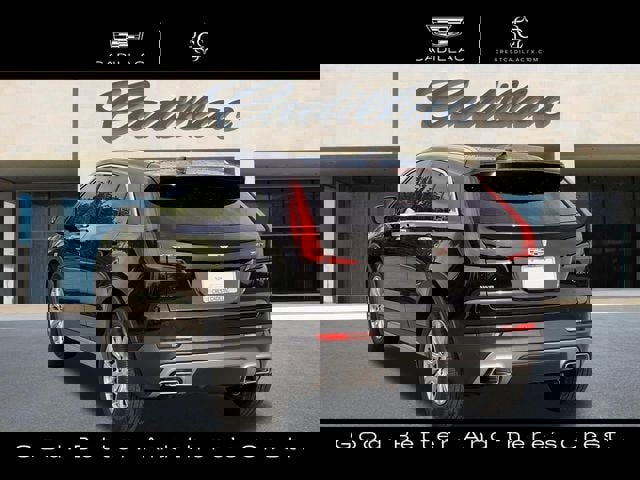 Certified 2023 Cadillac XT4 Premium Luxury w/ Cold Weather Package image 10