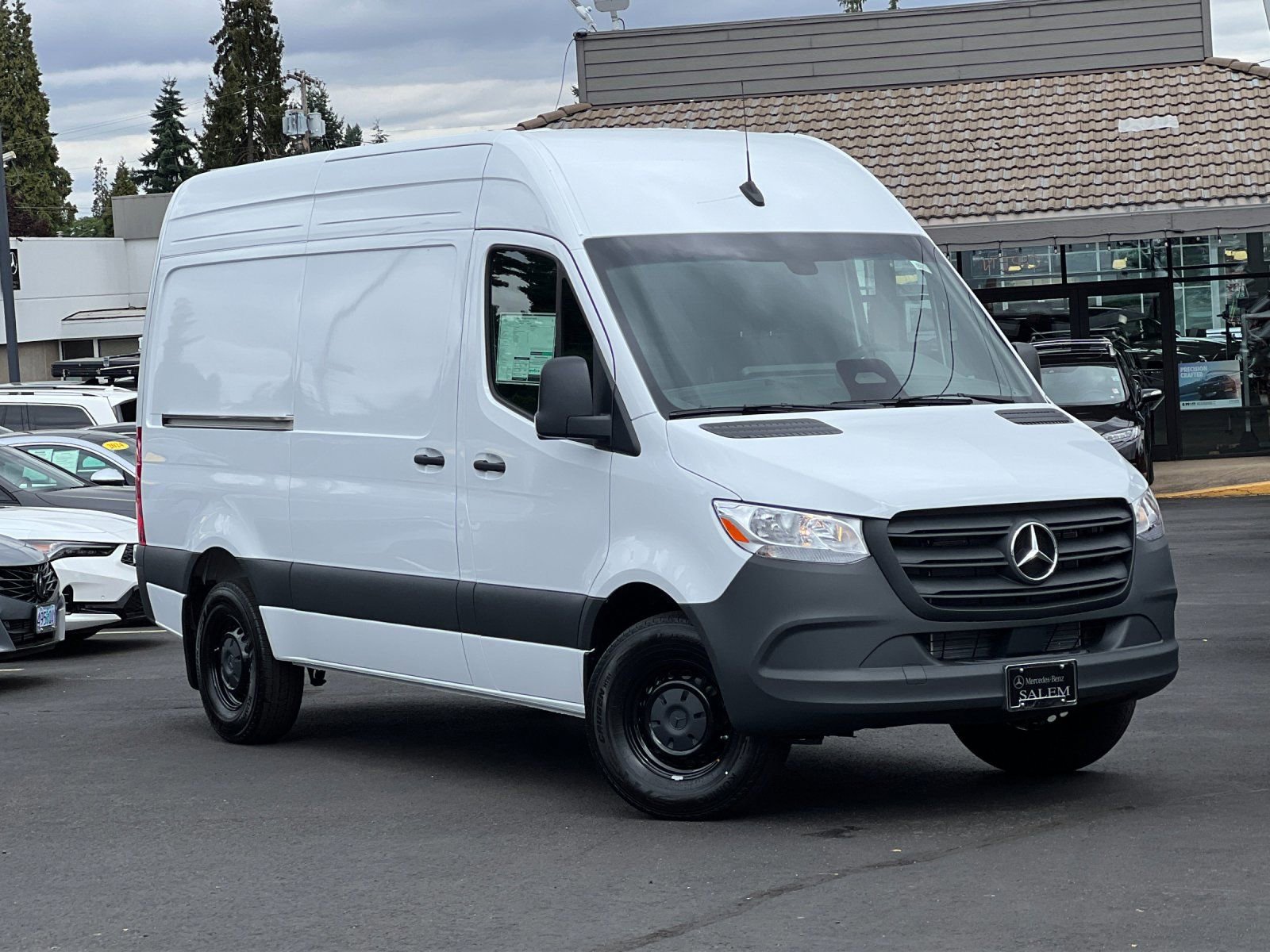 New 2025 Mercedes-Benz Sprinter 2500 image 2