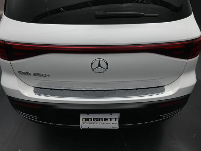 Used 2024 Mercedes-Benz EQB 250+ image 12