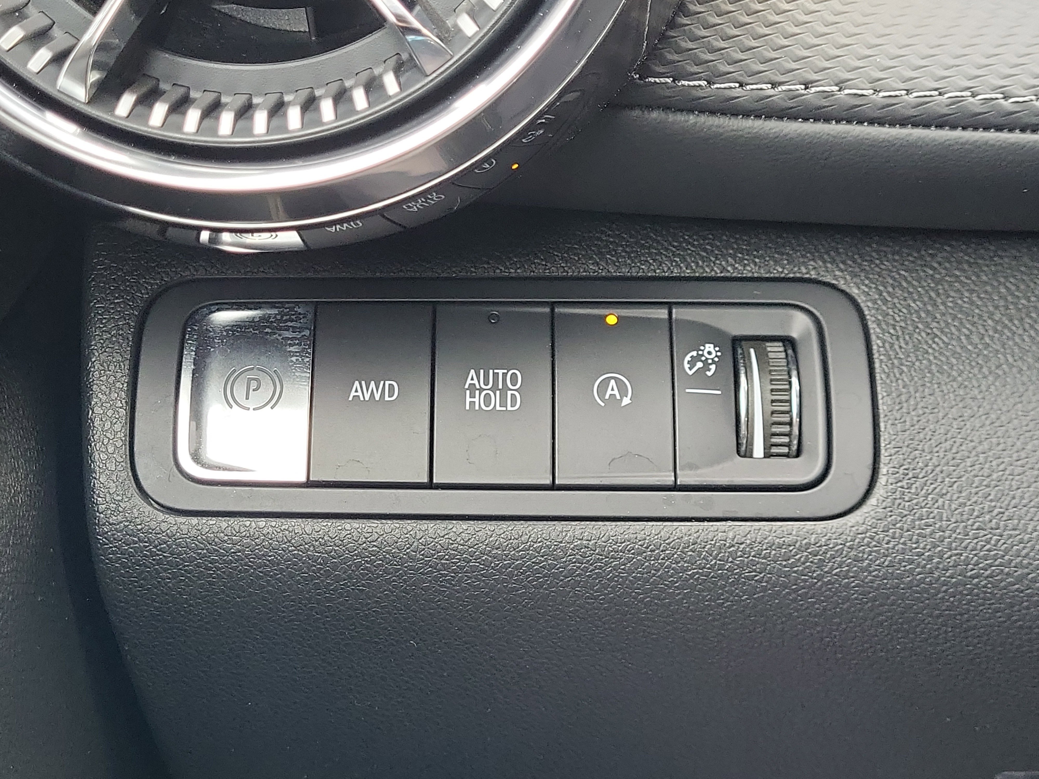 Used 2025 Chevrolet Equinox LT w/ Safety and Technology Package image 30