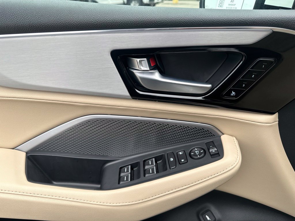 New 2026 Acura MDX SH-AWD image 8