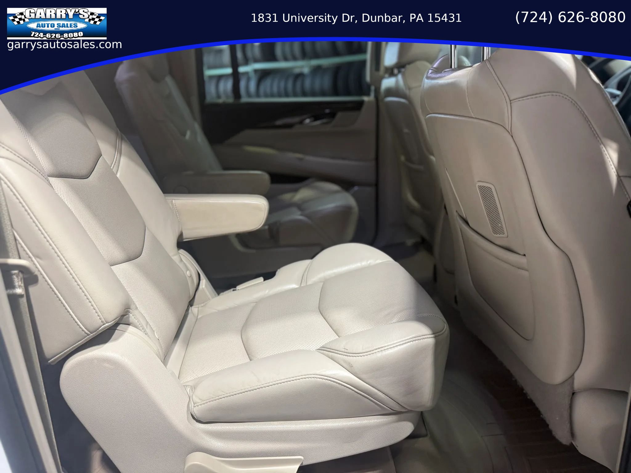 Used 2020 Cadillac Escalade ESV Premium Luxury AWD/4WD image 28