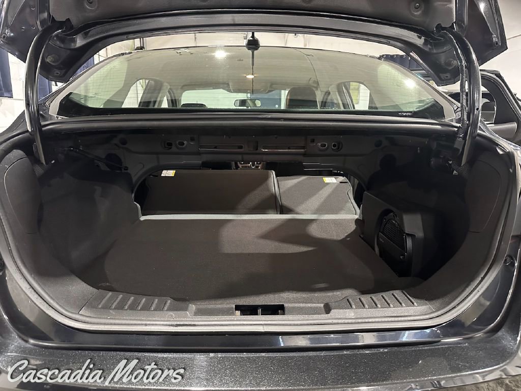 Used 2013 Ford Focus Titanium w/ Titanium Handling Pkg image 11