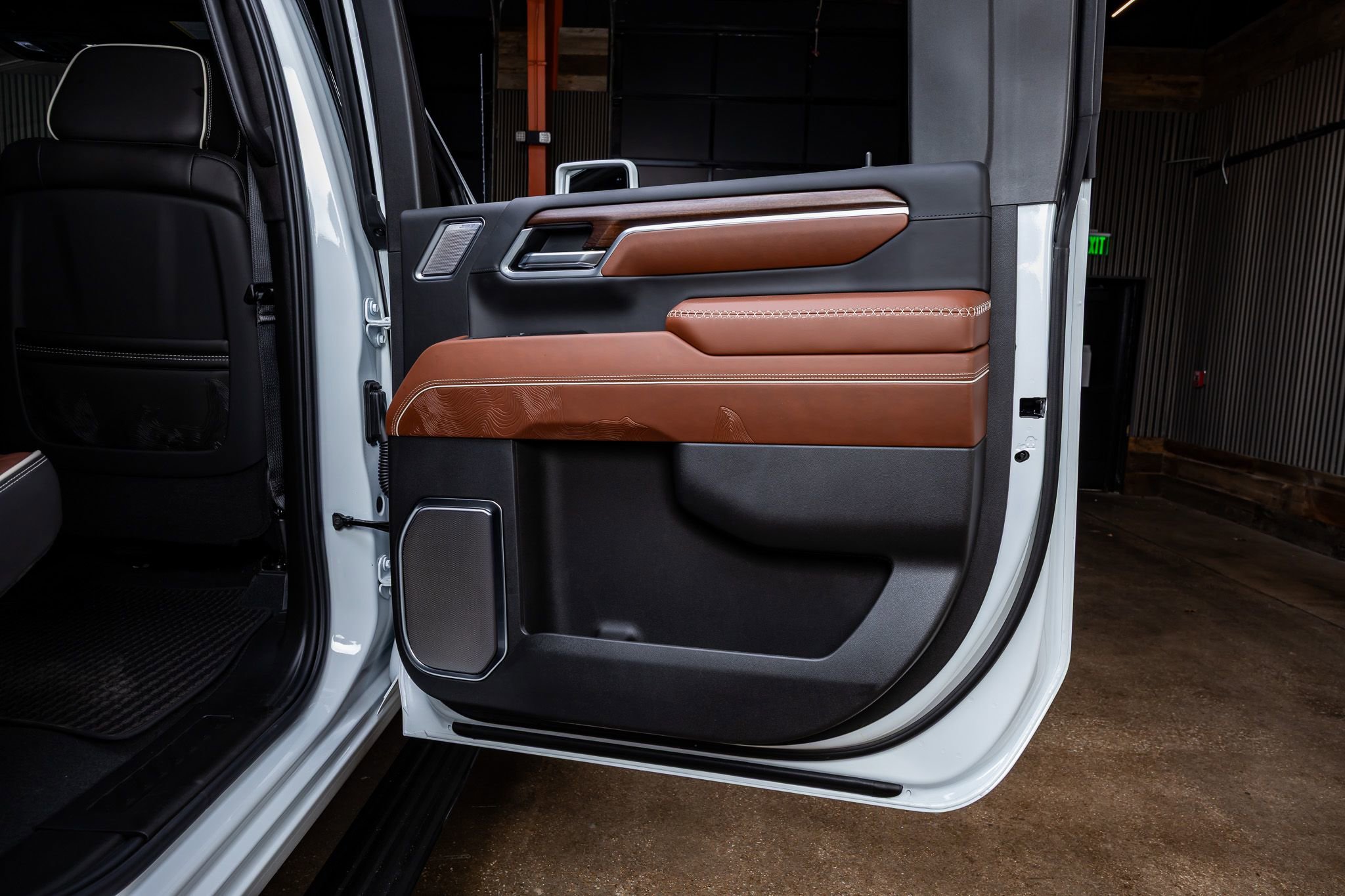 Used 2026 GMC Sierra 3500 Denali Ultimate image 37