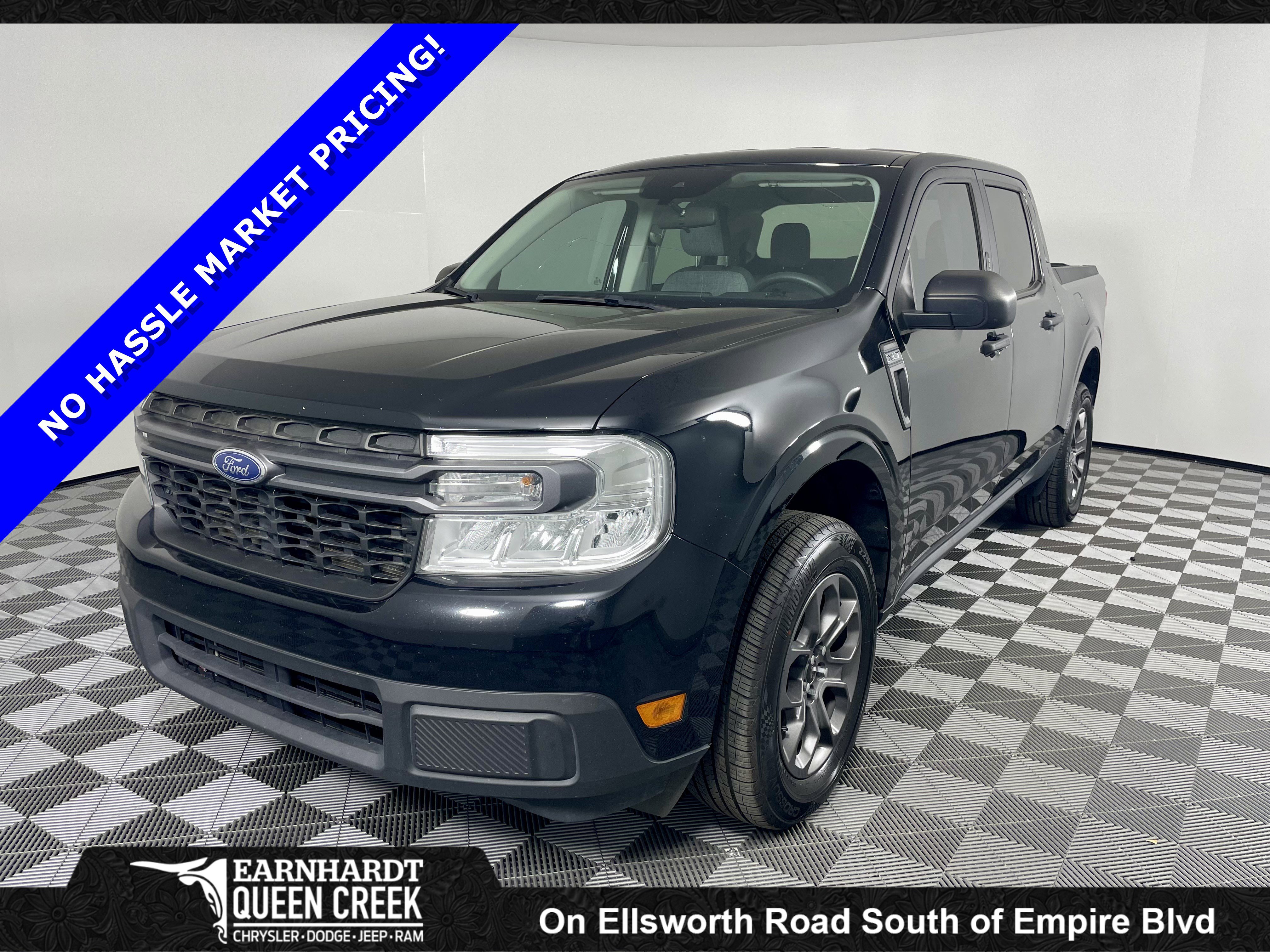 Used 2023 Ford Maverick XLT image 1