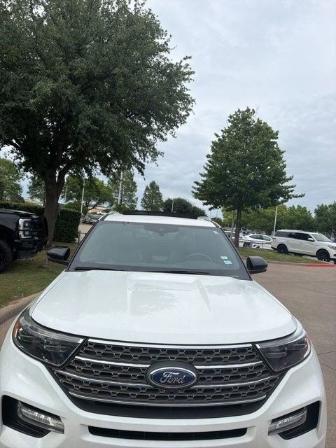 Used 2022 Ford Explorer King Ranch w/ Class IV Trailer Tow Package RWD image 3